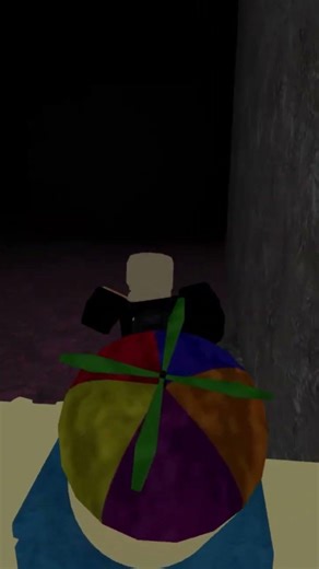 Grumpy Gran Almost Caught Me 😱 Roblox Scary Obby #shorts