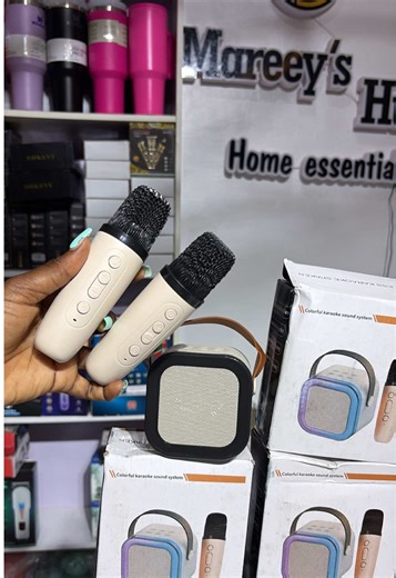 Wireless Microphone Speaker for Small Business Owners