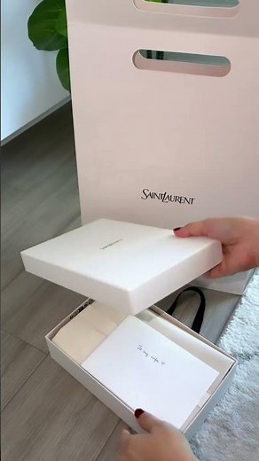 My new birthday gift from ysl CASSANDRE ENVELOPE CHAIN WALLET #ysl #yslbag