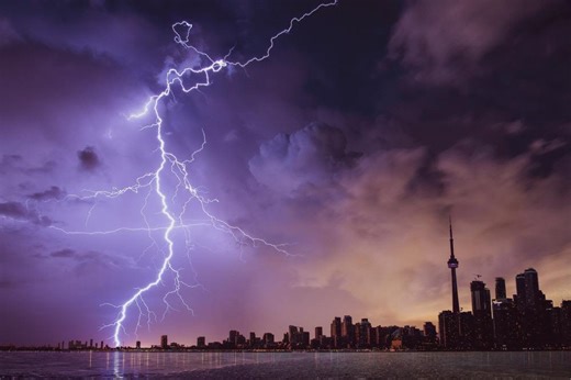 Scientists use AI to predict lightning with 30-minute heads-up - The Weather Network