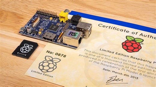 How useful is an original Raspberry Pi in 2025? (ft Blue Raspberry)