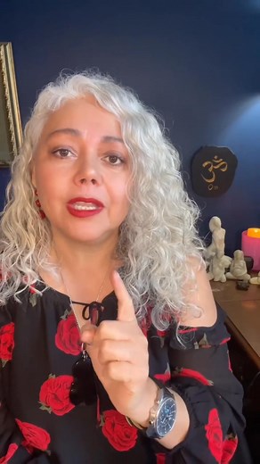 A newborn’s transition from womb to world is a neuro-hormonal event, not a medical emergency by default. When a baby is born breathing, pink, and with good tone, routine vigorous stimulation is not evidence-based. Research shows that skin-to-skin contact with the mother is the most effective first-line regulation for newborn temperature, breathing, heart rate, blood sugar, and stress hormones. Excessive rubbing, handling, loud voices, and separation can disrupt the baby’s autonomic nervous syste