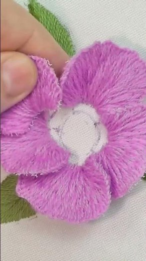 Amazing StumpWork 3D Flower Art You Can Try - Wool Embroidery