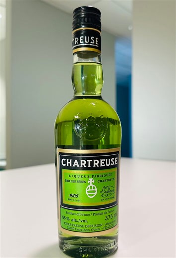 This French liqueur has bartenders crying and an Ottawa distillery seeing green