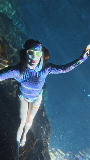 If you want the coolest most comfortable freedive mask ever here it is. Low-volume for comfort with equalizing and a fit that is comfortable and sleek. One spray of de-fog and you are good for hours of diving without having to constantly fight the fog. These are plastic lenses so keep your mask safe in the provided case to avoid scratches 😊 #freedive #freedivemask #freediving #tiktokshop #snorkeling