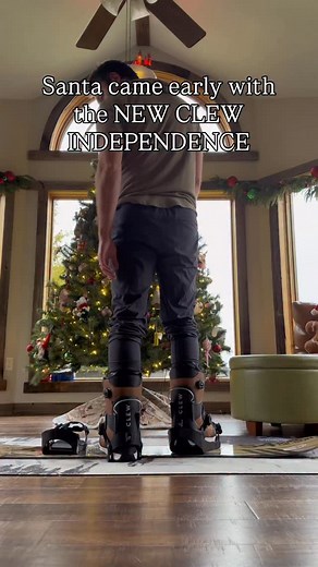 Feeling out the New Independence Snowboard Bindings. A completely redesigned hybrid step on snowboard binding. I cannot wait to get these out on the slopes 😬 -way lighter than the previous generation and I would wager to say lighter than most traditional snowboard bindings - completely redesigned straps as well that are very very comfortable - 3 Stage Locking System - more damping -2.5 degree canting - toolless adjustability -handmade in Germany - new binding base makes stepping in easier and s