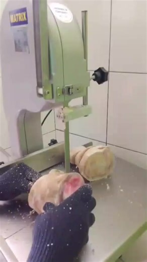 Open Order Kaki Sapi Lokal Kemasan Vakum 1 Kg