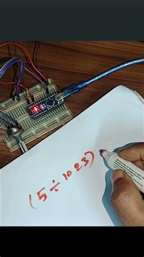 Arduino analog input value convert to voltage. #computer #arduinoboard #arduinomicrocontroller