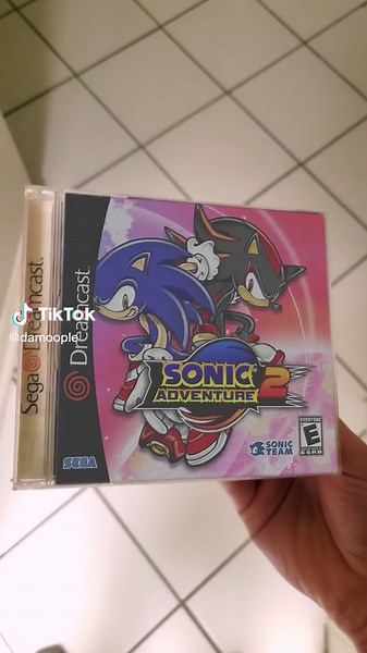 Sonic Adventure 2 Animated Cover Art - - #motion #motiongraphics #smash #animation #ar #gaming #videogames #boxart #artist #segadreamcast #sonic #sonicthehedgehog #sonicadventure