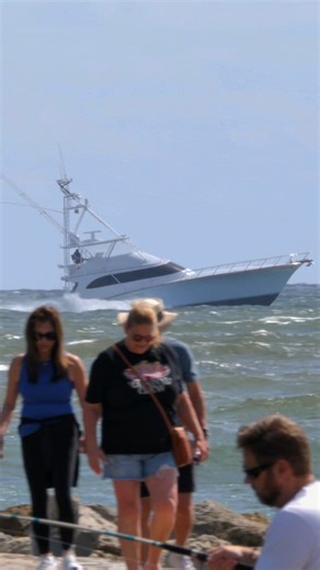 Beautiful sportfishing yacht passing Boca Inlet on a choppy and wavy day #bocainlet #southflorida #boatlife #yachtlife #bocaraton #southbeach #saltlife #boating #fishing #fishinglife #dayout #greatdayout #funinthesun #fishingtime #summervibes #summer #paradise #miami #miamibeach #boca #beachlife #speed #summertime | Wave Zone