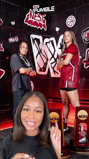 Saniyah Hall: #1 Women's Basketball Prospect Meets With Dawn Staley