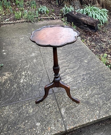 Vintage 1900s Scalloped Tripod Wine Table Mahogany Occasional Side Table, Georgian Antique Style - Etsy UK