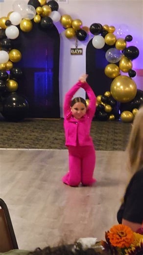 A little sneak peak from my solo energy at our @nxl3velproductions Showcase Fun Fact: I have been dancing for @neenahcruzchoreo since I was 4 years old and this is my 4th solo she has choreographed! My first was at just r years old title covergirl ❤️ Cannot wait to start solo #5 😍 | Kennedy Resendes