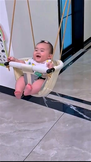 Adjustable Motion Control - Choose from gentle swing speeds to suit your baby's needs #babycare