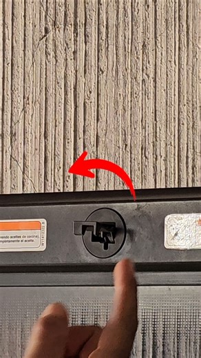 Cómo cambiar el seguro de tapa de una lavadora Whirlpool -l nariz o picaporte #lavatips #parati #fyp