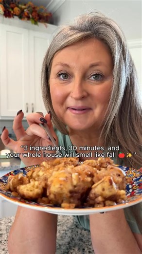 73K views · 5.6K reactions | This might be the easiest fall dessert I’ve ever made ✨ Warm, gooey, and smells like fall baked into a dish. ‍ Serve it up with a drizzle of icing or a scoop of vanilla ice cream and thank me later. 襤  Save this one for your next cozy weekend bake! #AppleBake #CinnamonRollBake #EasyFallDesserts #CozyRecipes #SamsFallDesserts | Samantha Mullino | Facebook