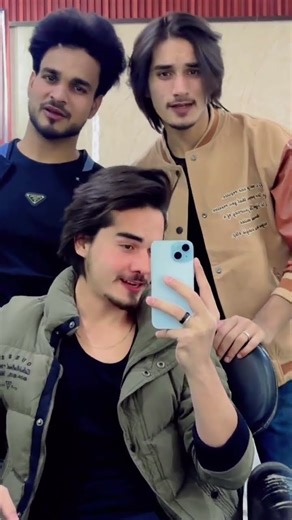 love ❤️ #yutube #viralvideo #suhailabbasi500 #sanayasameer24 #yutubevideo #yutubeshort