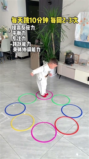 Dad says now is the golden period for growing taller, and kids can do more exercises at home