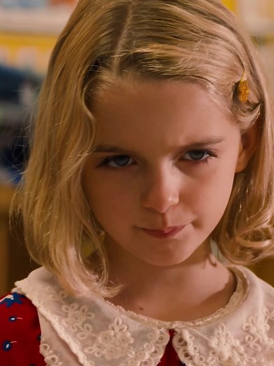 Genius Girl in Class - Movie Scene