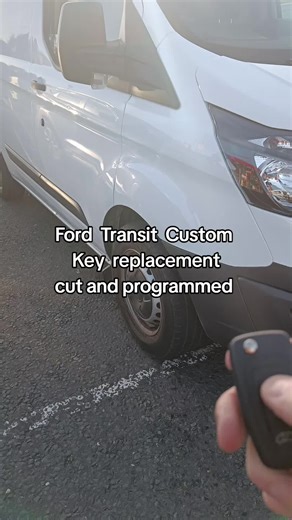 This customers key remote was damaged, so having to lock manually. I cut and programmed a new key to make life easier for him. #autolocksmith #keyprogramming #ford #sparekey #replacementkey
