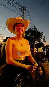 🐎 A Beautiful Princess on her Horse 🇨🇴 | Culturas 4K