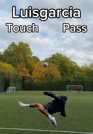 Touch and Pass Challenge in Football