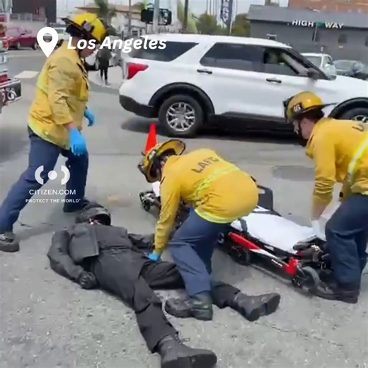 BREAKING | Motorcycle Crash With InjuriesEmergency crews are responding to a motorcycle crash involving a pickup truck.Authorities say the collision left at least one person injured, with ambulances on scene and an additional unit en route to assist.Video from the scene shows the aftermath of the crash as responders work to provide aid.The extent of injuries has not yet been confirmed.Follow for updates. 📲