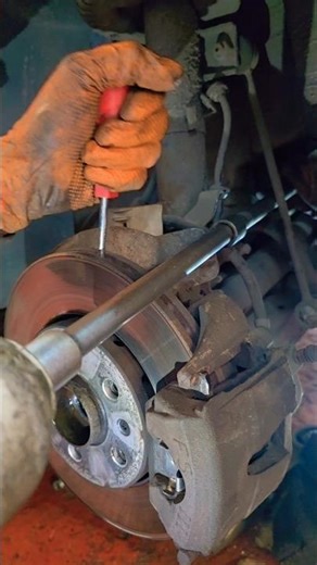 Driveshaft Replacement in Seat Ibiza 2006#mechanic#driveshaft