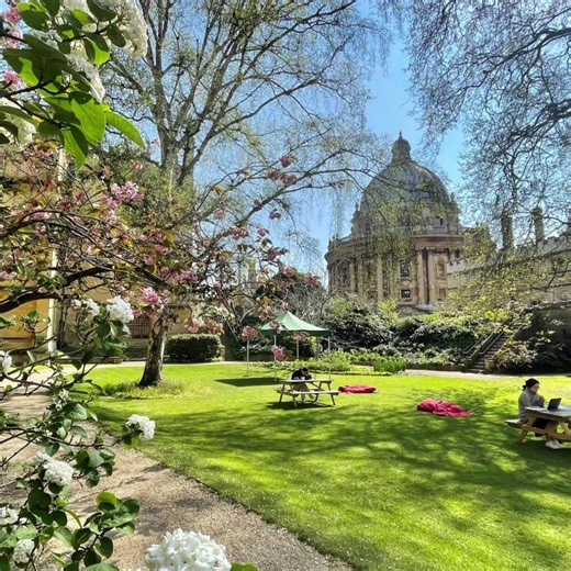 📢Only 6 days to go! The University of Oxford Open Days are just around the corner! It’s a brilliant opportunity to explore the University and hear directly from students about life at Exeter College 🎒 We can’t wait to welcome you! 🤩 #ExeterCollegeOxford #OxOpenDays | Exeter College, Oxford