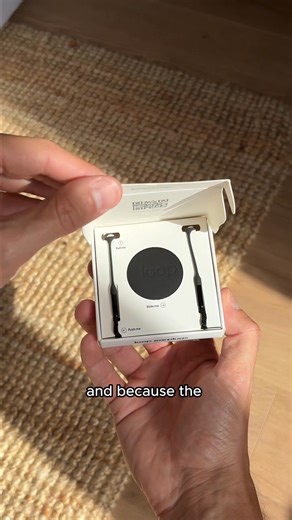 Stay secure when it matters with Loop Link! 🔗⚡️ An innovative connector chord designed for your Loop. Discover a better way to keep your earplugs handy. Order now with 100-day free returns👇 | Loop