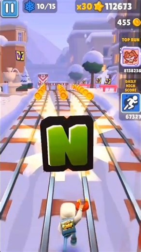 Collecting FROZEN Letters in Subway surfers #subwaysurfers #wordhunt#shorts