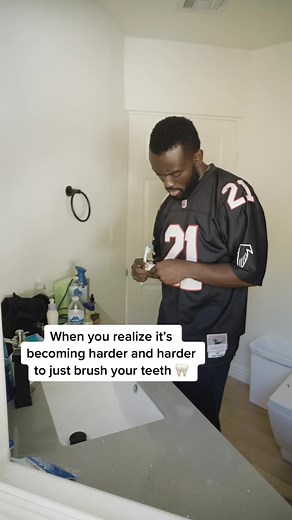 Please don’t judge yourself when you can’t get certain things done! I’m rooting for you! ❤️ #depresion #mentalhealth #keepgoing #drkojo