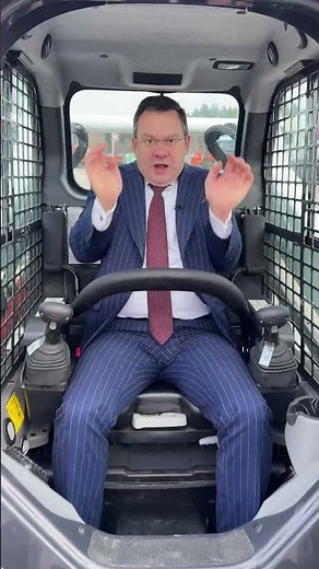 Почему у этой машины оранжевые колёса? Мини-погрузчик Bobcat S530 #aleksey_mercedes