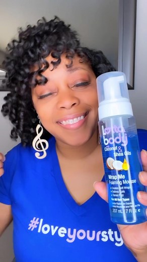 Achieving a Flawless Flexirod Set with Lotta Body Foaming Mousse