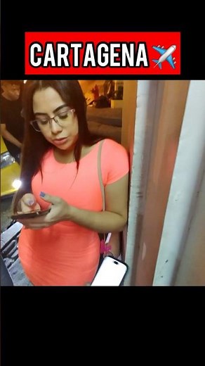 Talking to beautiful women in the city of Cartagena Colombia #cartagena #colombia #passportbros
