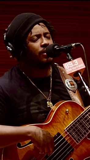 KT on Instagram: "Thundercat performing “A Fan’s Mail” live in The Current Studio in 2017. Another hit from the Drunk album, beautiful sound. Justin Brown - Drums Dennis Hamm - Piano Album: Drunk (2017) #thundercat #bass #drunk #rnb #jazz"
