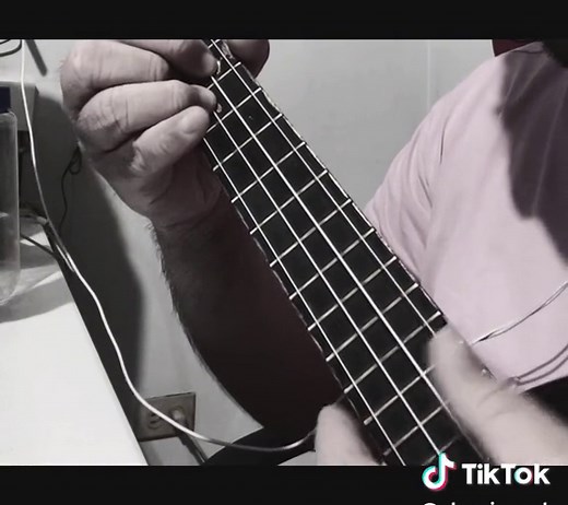 Linger by the Cranberries - Slow Version Cover on Ukulele