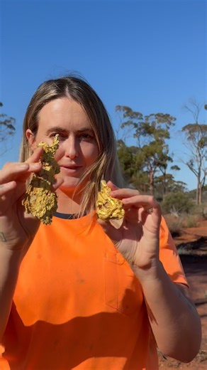 Tyler Mahoney on Instagram: "SEPTEMBER 6th! We are shaking up the gold industry. @richmondauctions and @theprospectorsclub_ have joined forces to host one of the worlds largest live gold nugget auctions. We have curated an incredible collection of Australian gold nuggets including; extremely rare crystalline pieces, large once in a lifetime sized monster nuggets, reef gold and lots more. This collection is the result of months of sourcing, decades of prospectors searching and millennia of nature