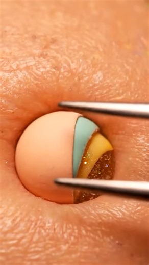 Vexx Labs on Instagram: "Clean extractions with the smoothest pulls ever ✨🫧 #ASMR"