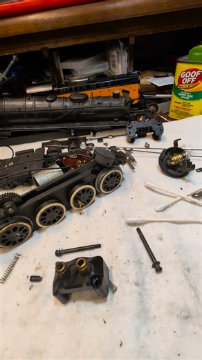 A bit of explaining between a regular and large motor....a 1955 #336 Northern part 1 #aftrainfun #acgilbertsgaugetrains #aftrains #sgauge #acgilbert #americanflyer #postwar | Austin's American Flyer