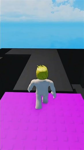 Trying the Sky Fall Trend in Roblox 💀