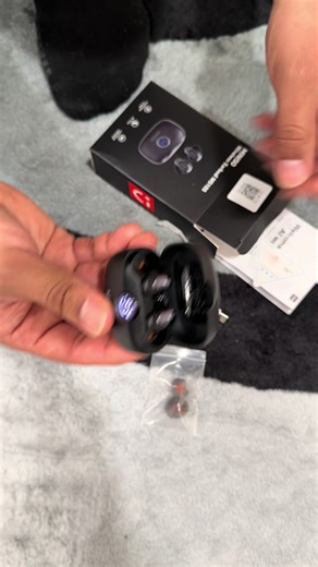 Crystal-clear sound meets all-day comfort with the MINISO MS105 wireless earbuds. 🎧 #WirelessEarbuds #BluetoothAudio #MINISO #GamingAndStudy #TechEssentials