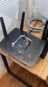 Watch Linksys Wi-Fi router features and review on Amazon Live