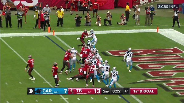 Mike Evans' best catches from his 97-yard, 2-TD game vs. Panthers Week 17