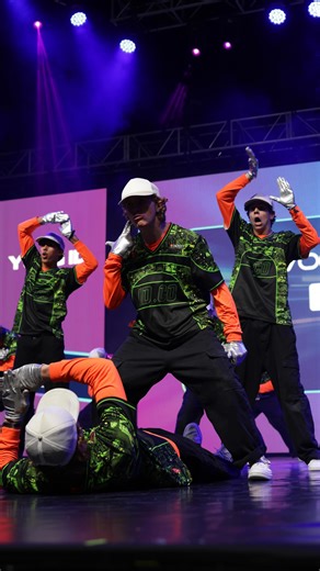 50K views · 384 reactions | This is Yung ID @idco.nz your 1ST PLACE磊 World of Dance Finals Champion ⭐️ We love this glitching, dubstep era ‍↕️ Give our CHAMPIONS their flowers  #wodsummit25 #worldofdance | World of Dance | Facebook