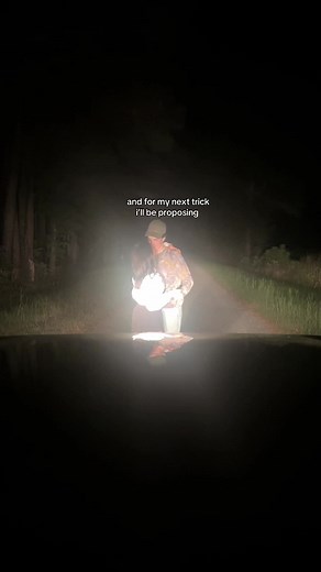 Creative Proposal Ideas to Surprise Your Girlfriend