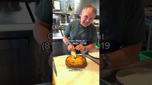 Pastiera is one of Italy’s most iconic Easter desserts. 🇮🇹🐣 - Italian Food