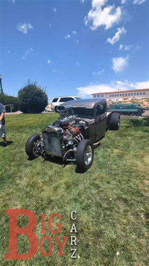 Check out this This all Ford 1934 Big block Rat Rod at The Best Dam Car Show in Boulder City, Nevada Boulder City Cruisin Association | Big Boy Carz