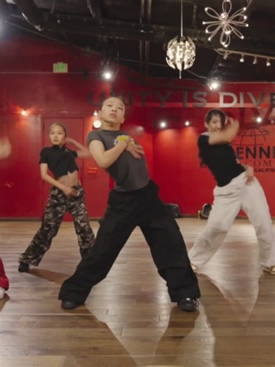 Dance Combo at Millennium Dance Complex