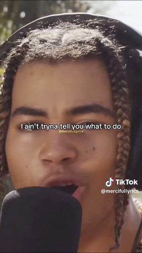 24kGoldn Ft Iann Dior- Mood ❤️ #24kgoldn #ianndior #mercifullyrics #fypシ #relatable